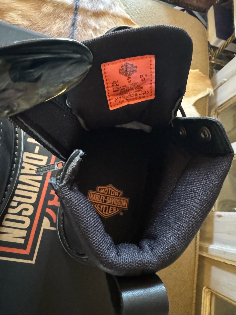 Harley-Davidson 9.5 Men’s Black Leather riding boots. Lace up Inside zip. - Picture 5 of 10